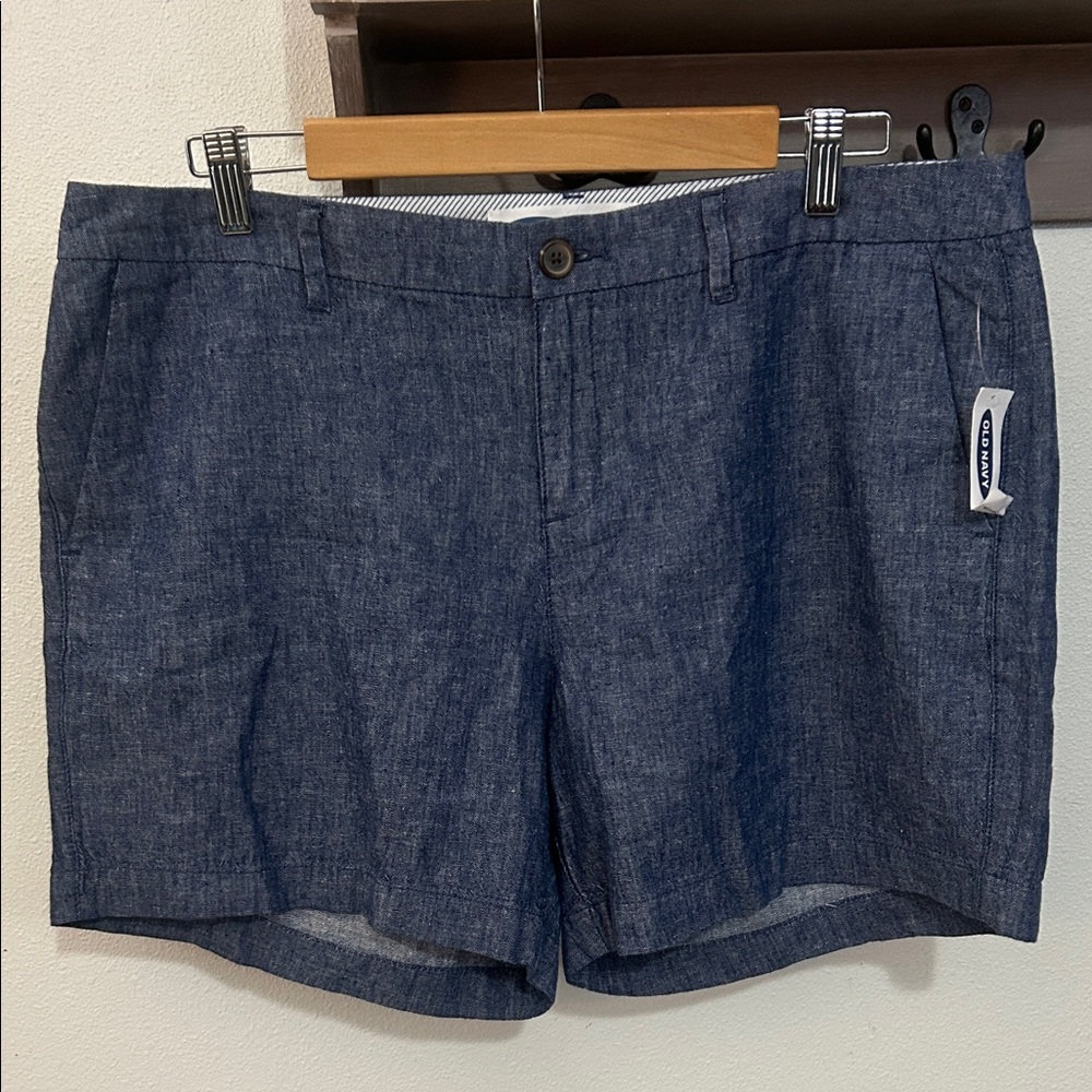 Old Navy Dark Blue Women's Bermudas everyday shorts size 14